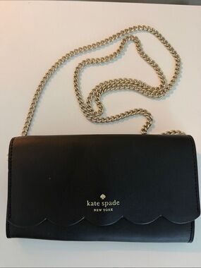 Kate Spade Black Scallop Gemma Leather Crossbody